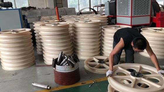 Đường kính 508x75mm Năm bánh xe bọc nylon Ròng rọc dẫn điện cho bốn dây dẫn